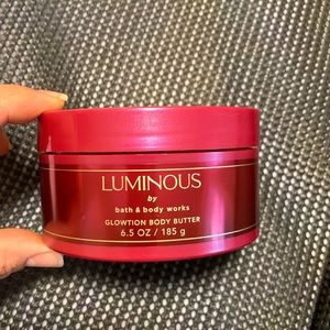 Used one time has too much shimmer